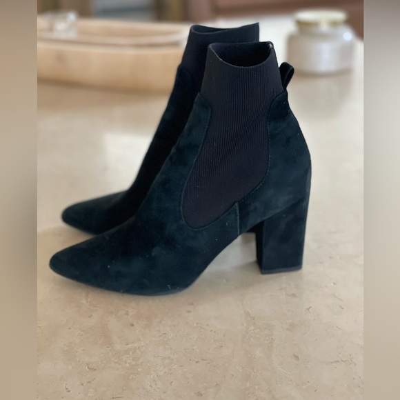 Steve Madden Richter Heel Ankle Black Suede Sock Booties Size 8M - Picture 15 of 16